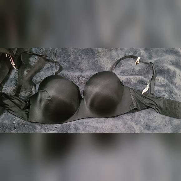 GAP Other - LOVE  by GAP, 36DD, Black bra